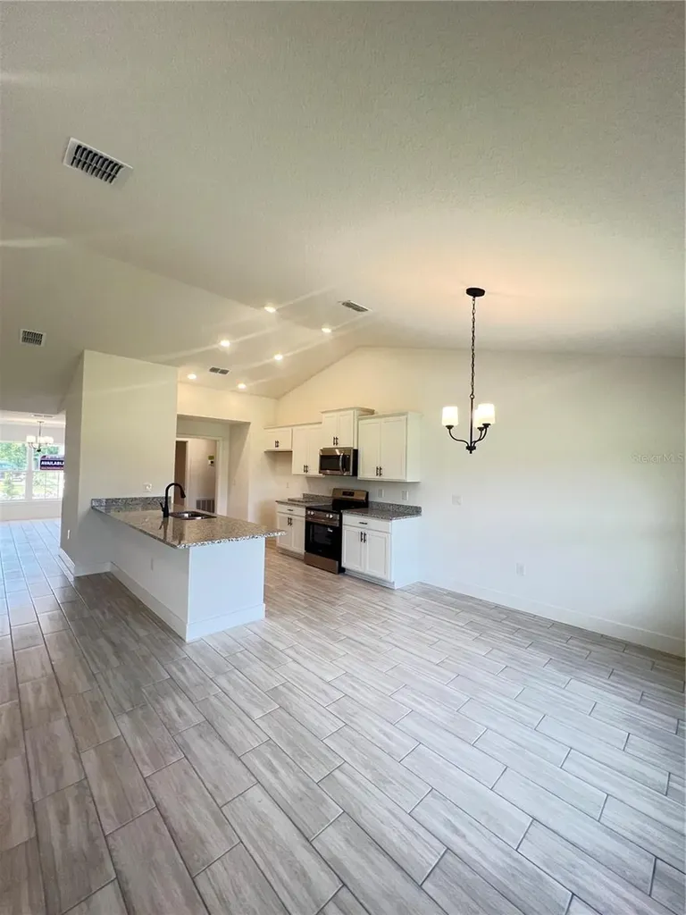 37136 Hidden View Dade City FL 33523