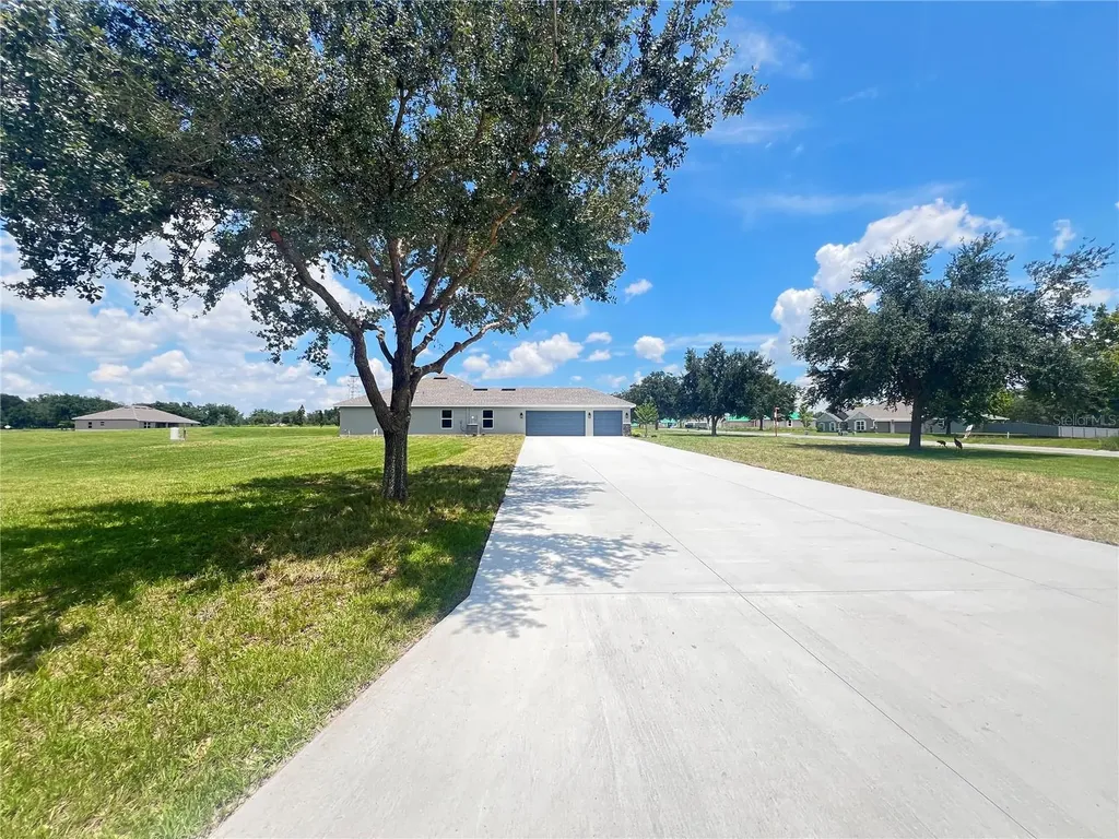 37136 Hidden View Dade City FL 33523