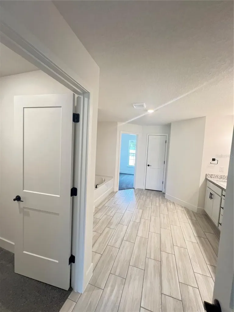 37136 Hidden View Dade City FL 33523