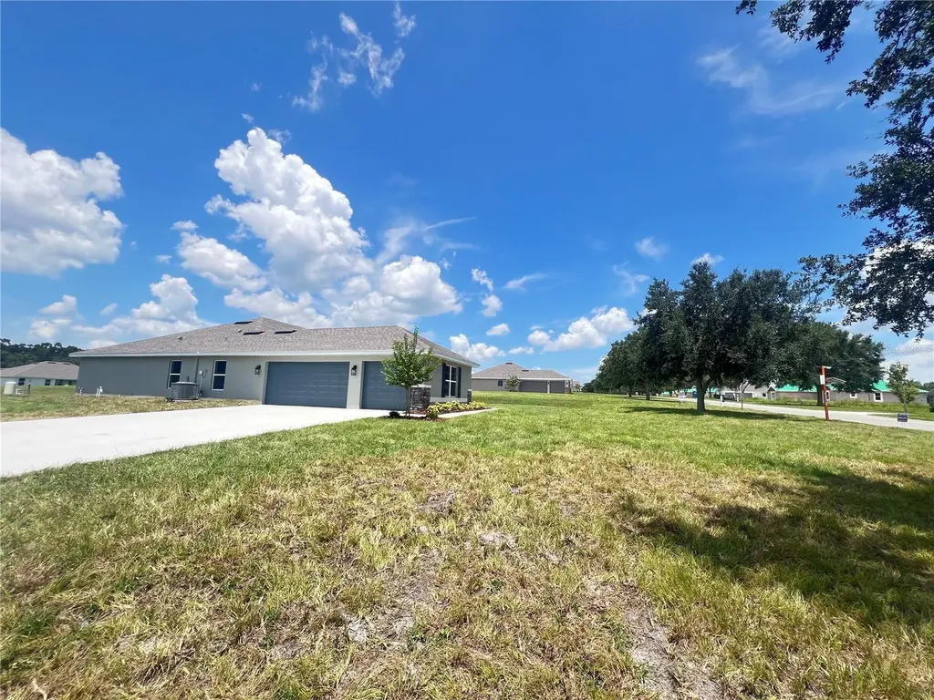37136 Hidden View Dade City FL 33523