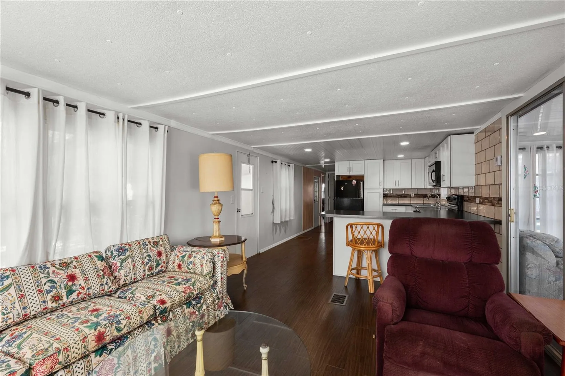 585 Sky Harbor Drive Clearwater FL 33759