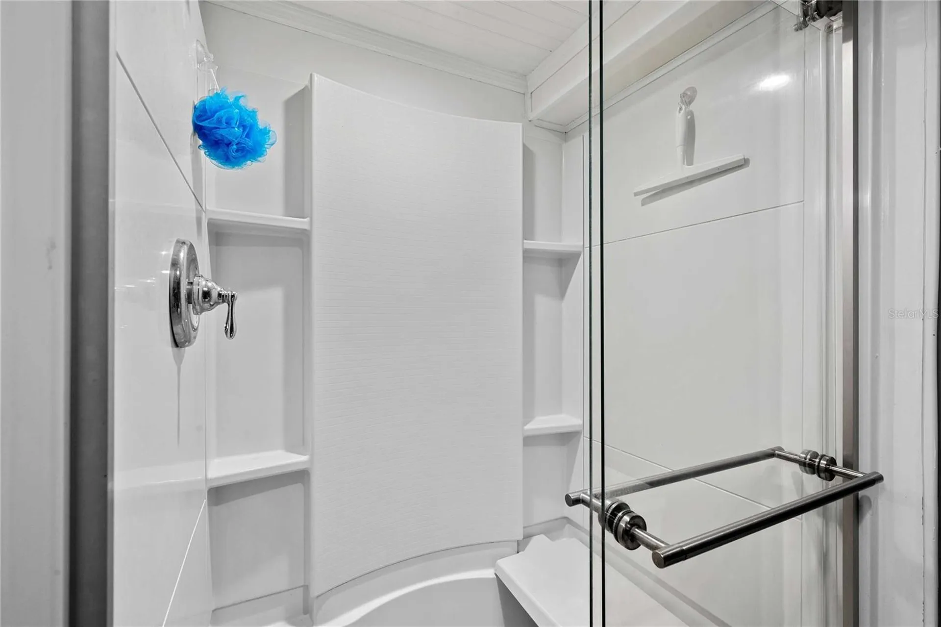 585 Sky Harbor Drive Clearwater FL 33759