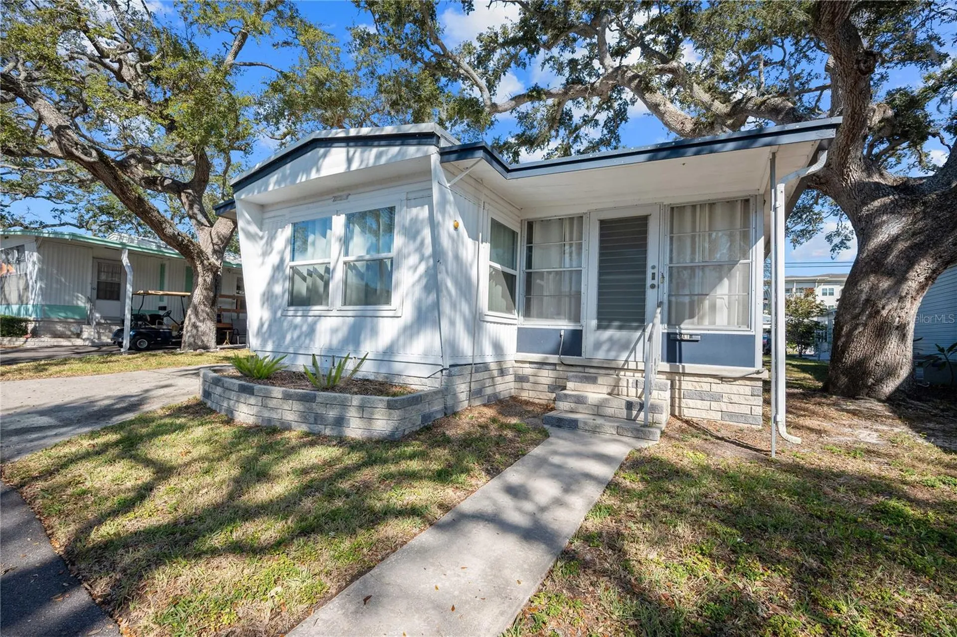 585 Sky Harbor Drive Clearwater FL 33759