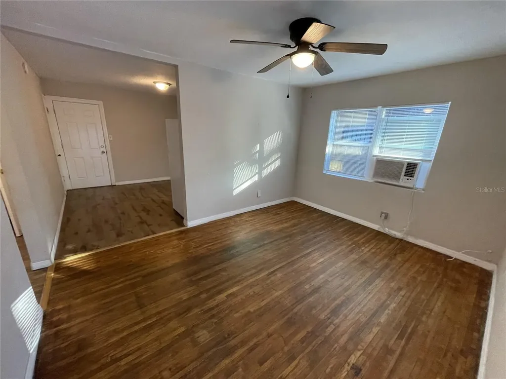 2911 N Woodrow Avenue Tampa FL 33602