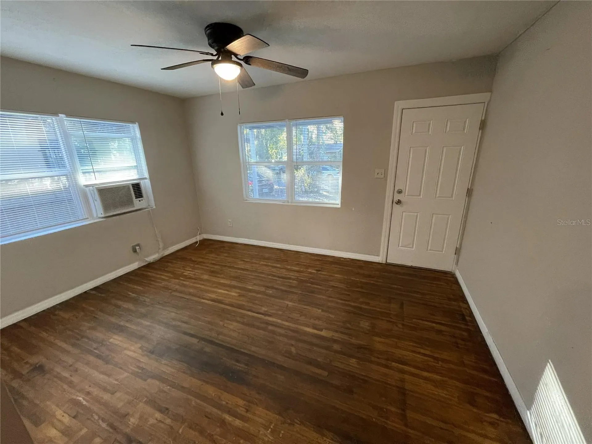 2911 N Woodrow Avenue Tampa FL 33602