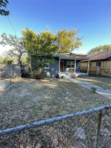 2911 N Woodrow Avenue Tampa FL 33602