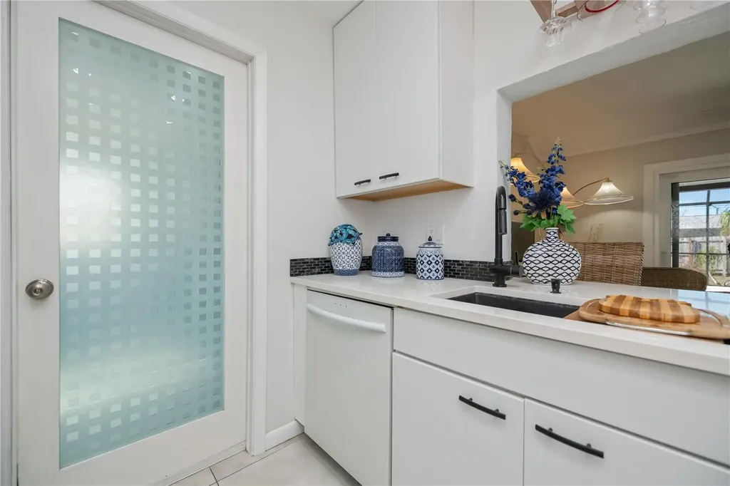 443 Belmont Avenue Venice FL 34293