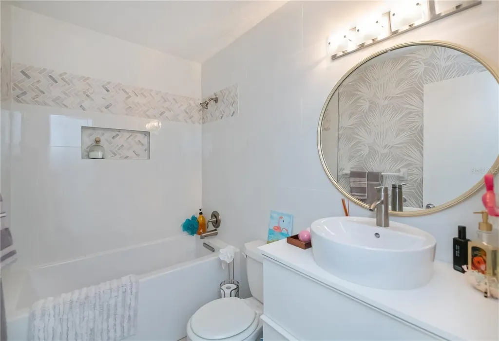 443 Belmont Avenue Venice FL 34293