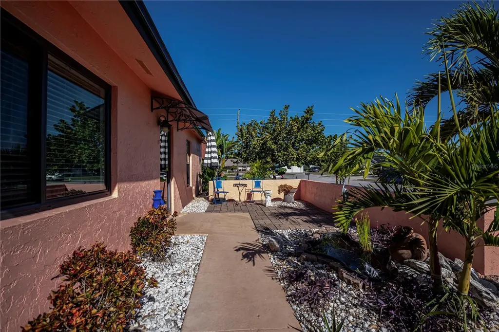 443 Belmont Avenue Venice FL 34293