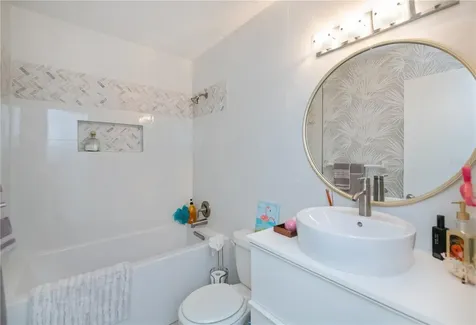 443 Belmont Avenue Venice FL 34293