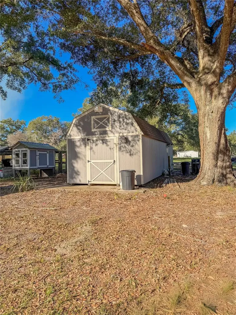 24729 Crooked Mile Road Paisley FL 32767