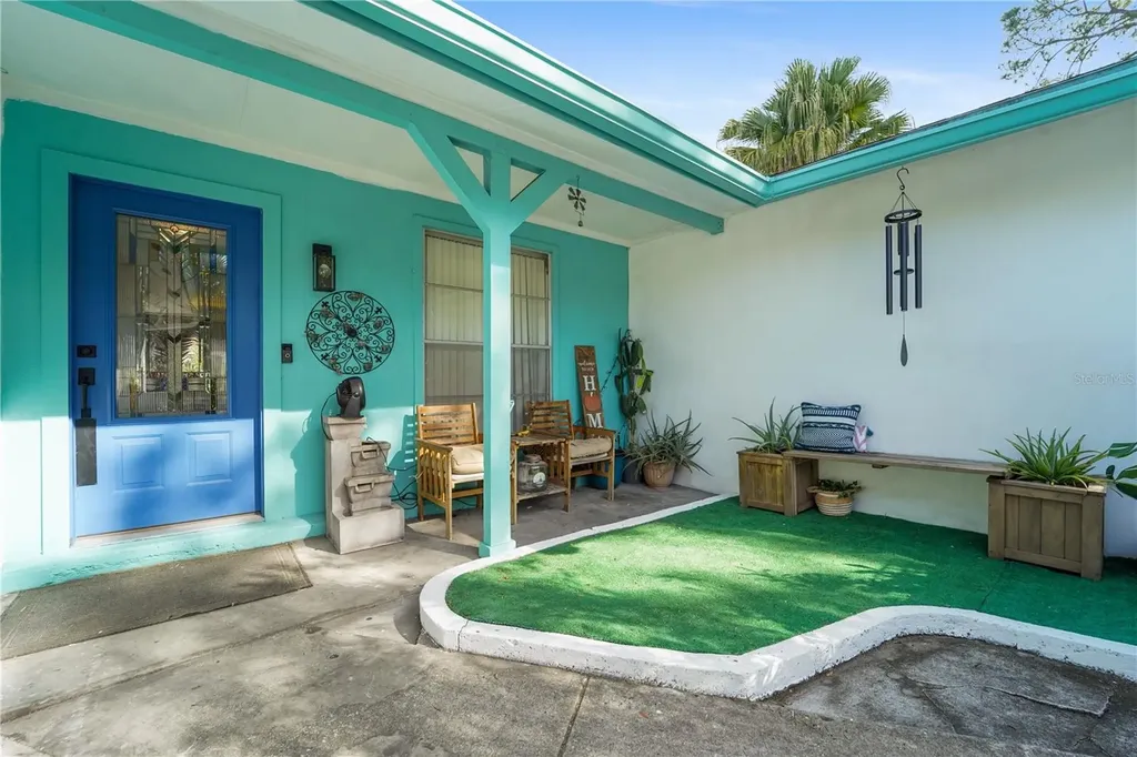 7523 Barry Road Tampa FL 33634