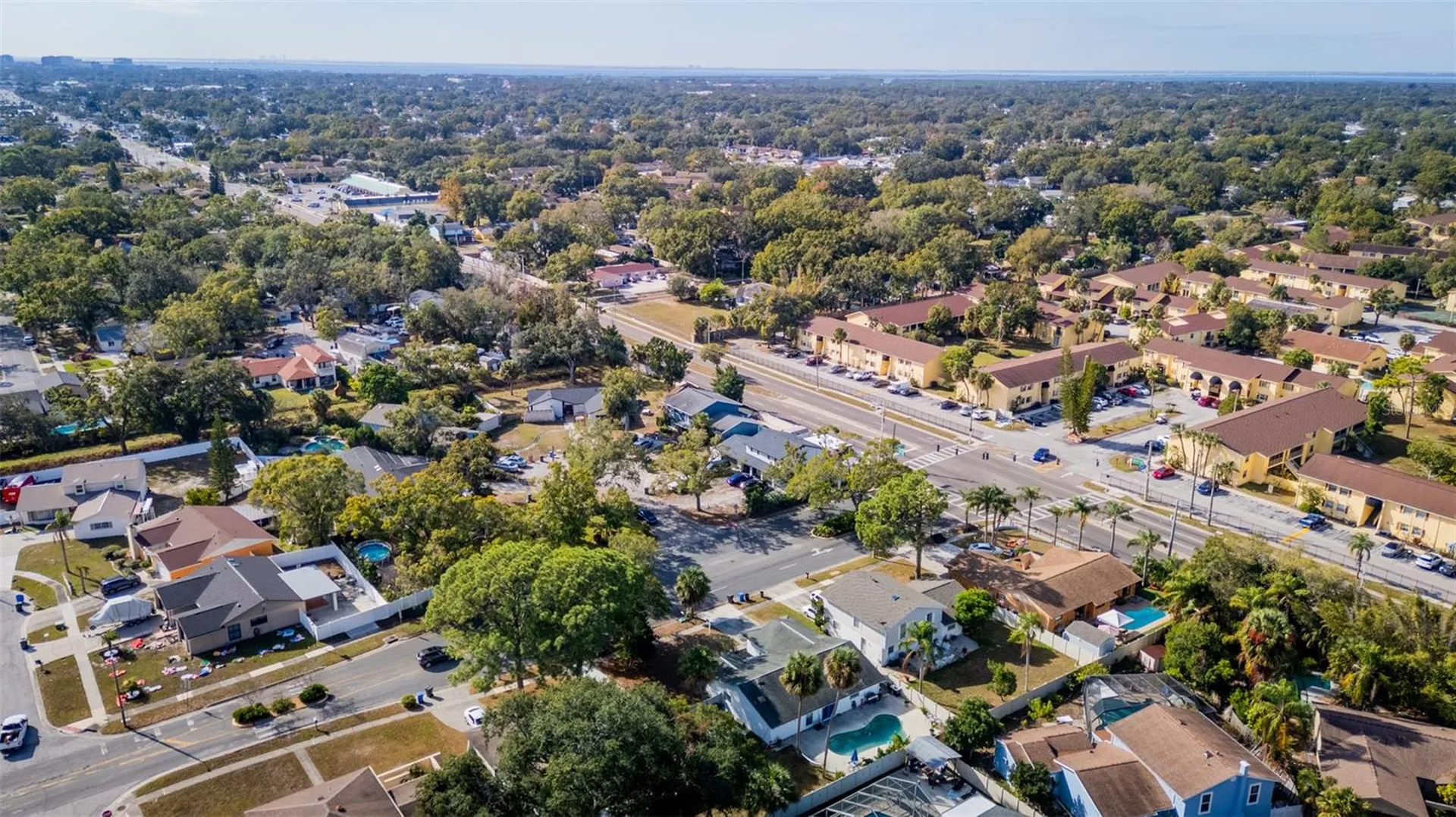 7523 Barry Road Tampa FL 33634