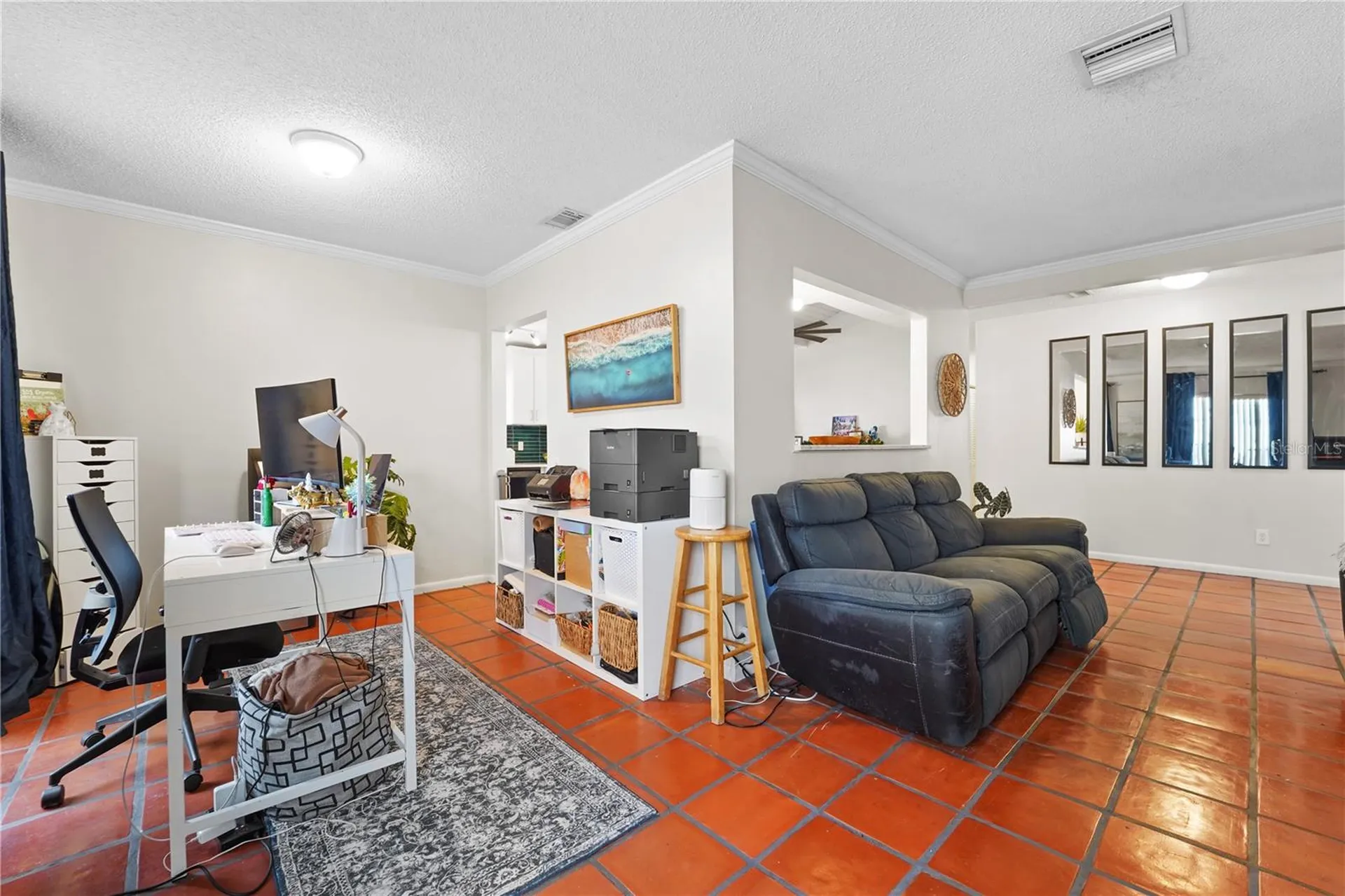 7523 Barry Road Tampa FL 33634