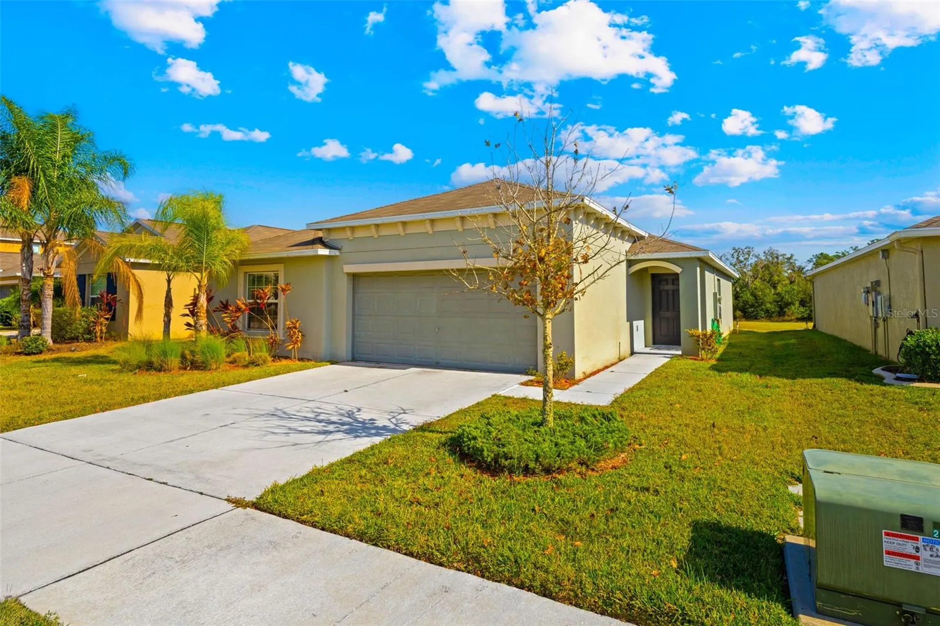 17136 White Mangrove Drive Wimauma FL 33598