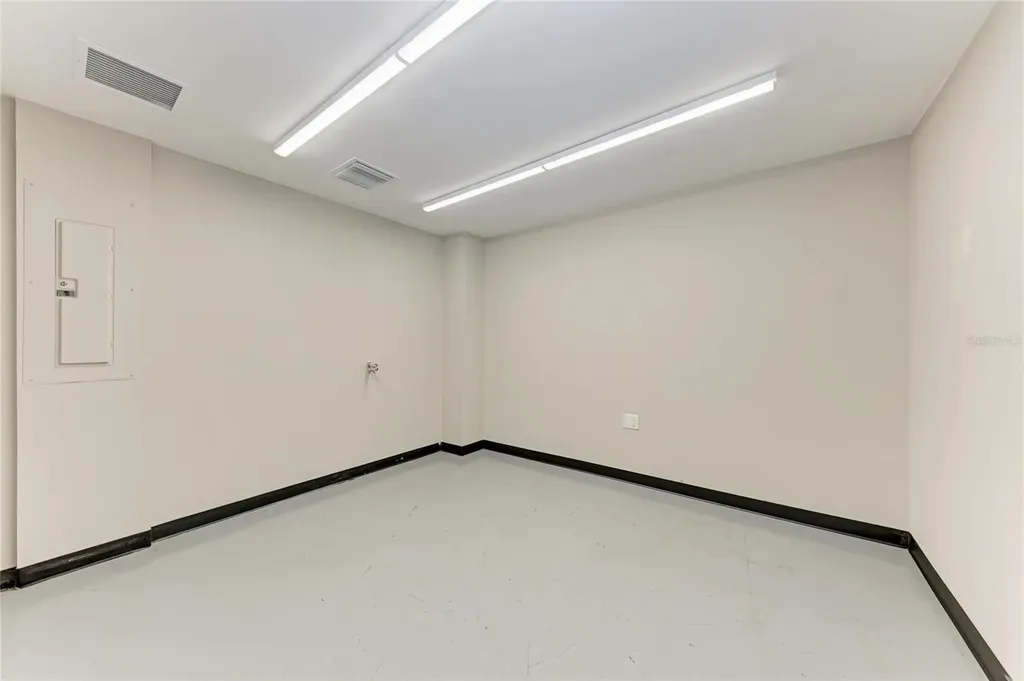 6640 26th Court E Sarasota FL 34243