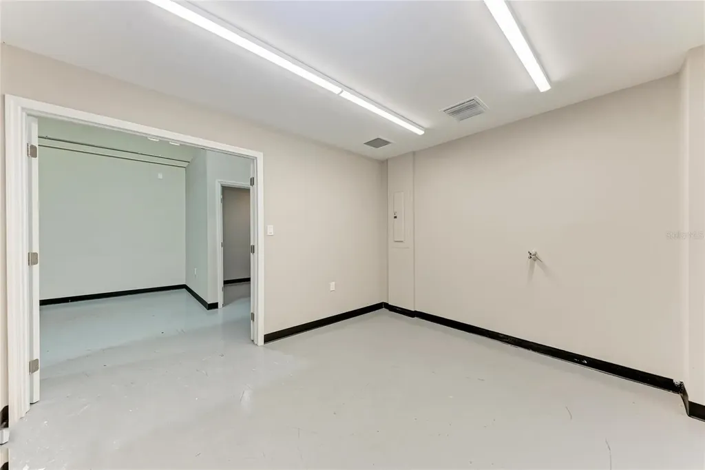 6640 26th Court E Sarasota FL 34243