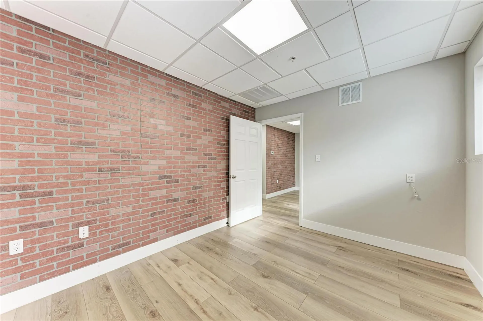 6640 26th Court E Sarasota FL 34243