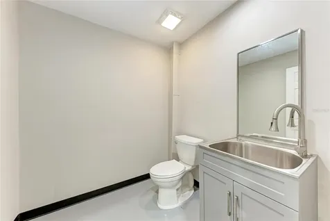 6640 26th Court E Sarasota FL 34243