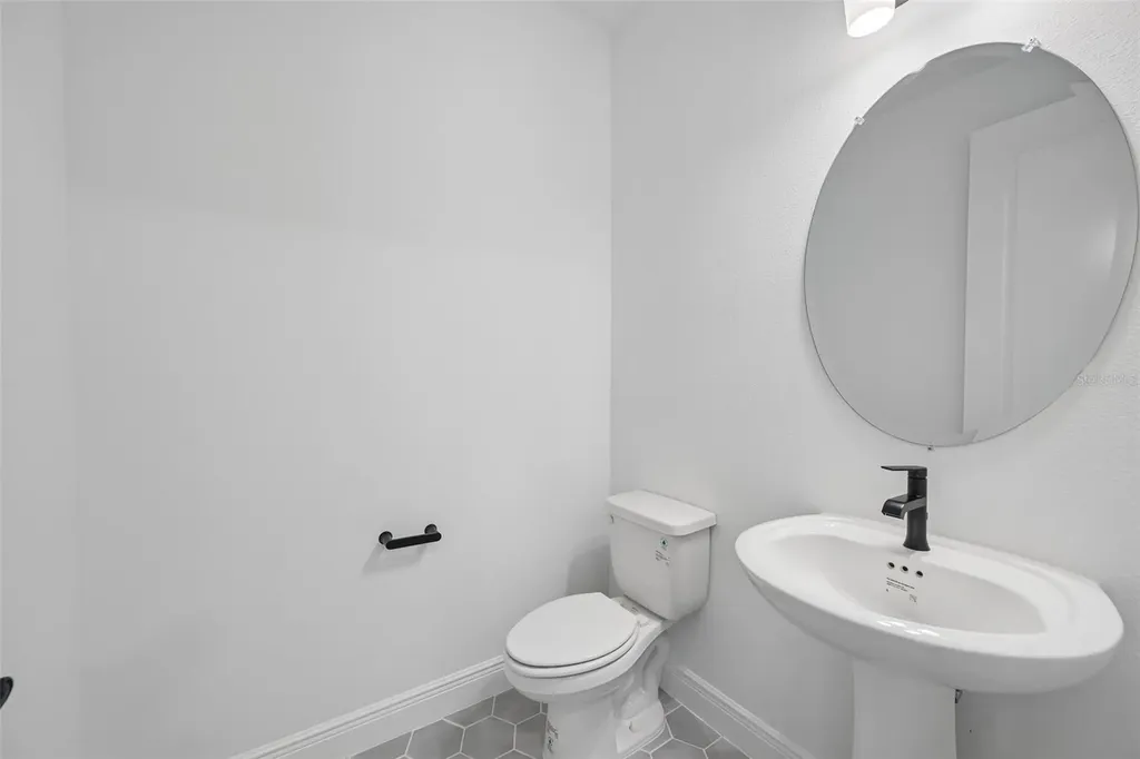 8229 Seaflower Parkway Bradenton FL 34210