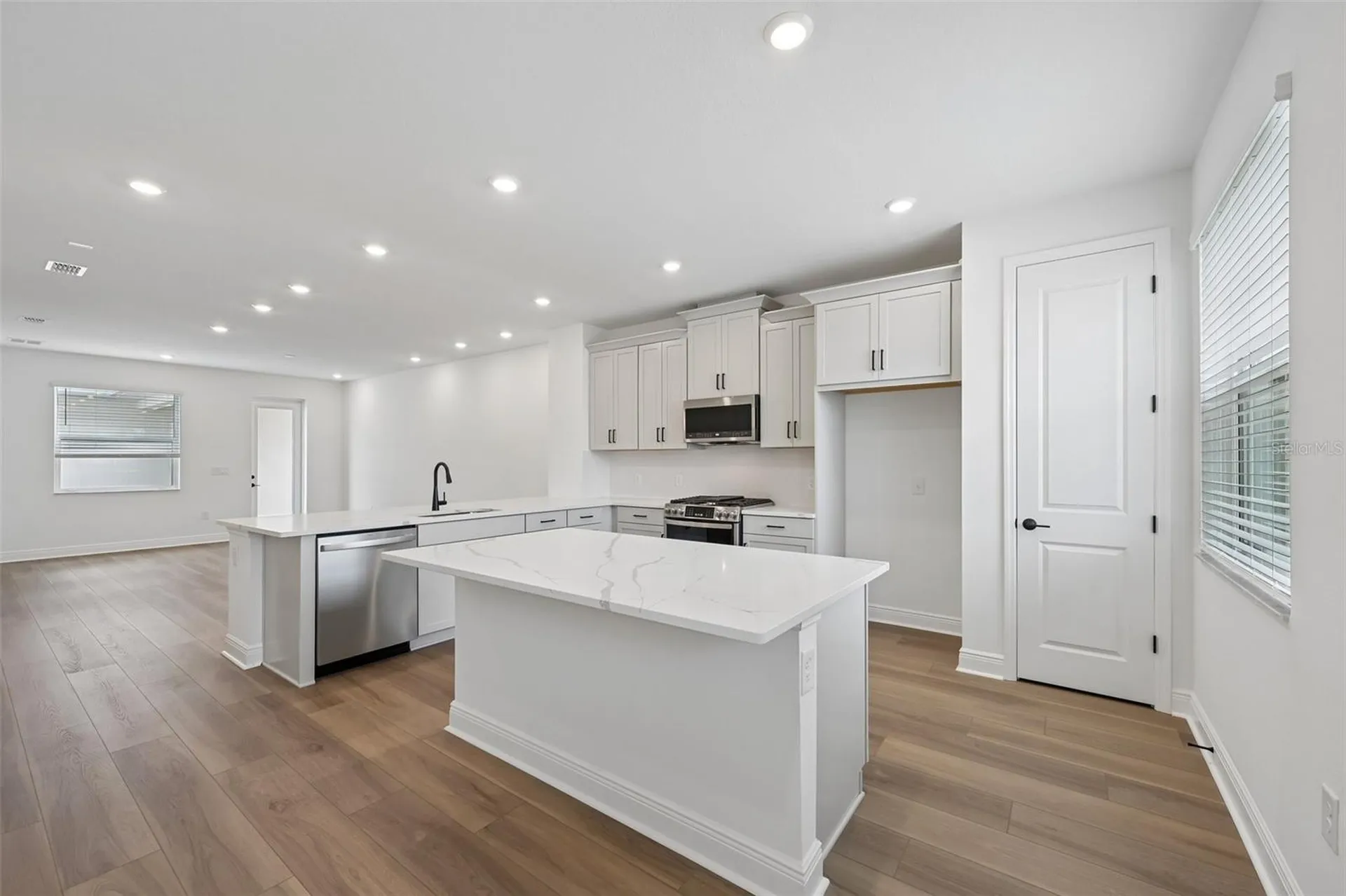 8229 Seaflower Parkway Bradenton FL 34210
