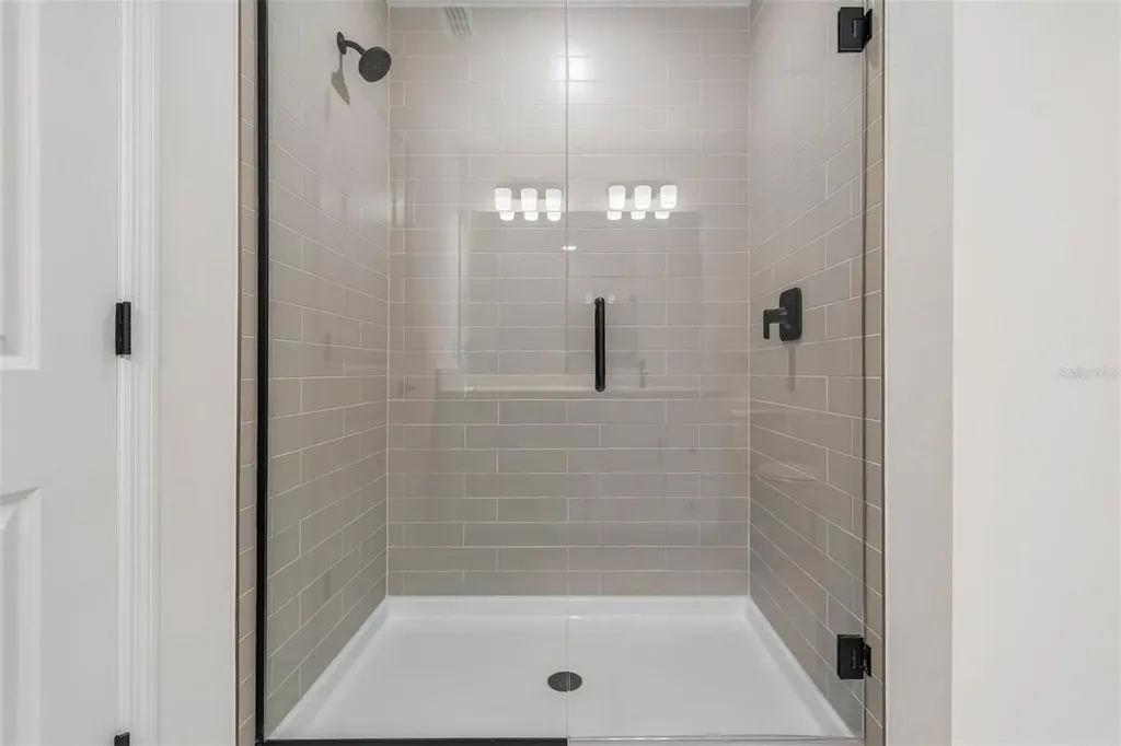 8119 Seaflower Parkway Bradenton FL 34210