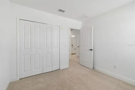 8119 Seaflower Parkway Bradenton FL 34210