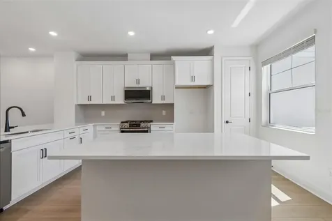 8119 Seaflower Parkway Bradenton FL 34210