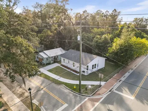 702 SE 8th Street Gainesville FL 32601