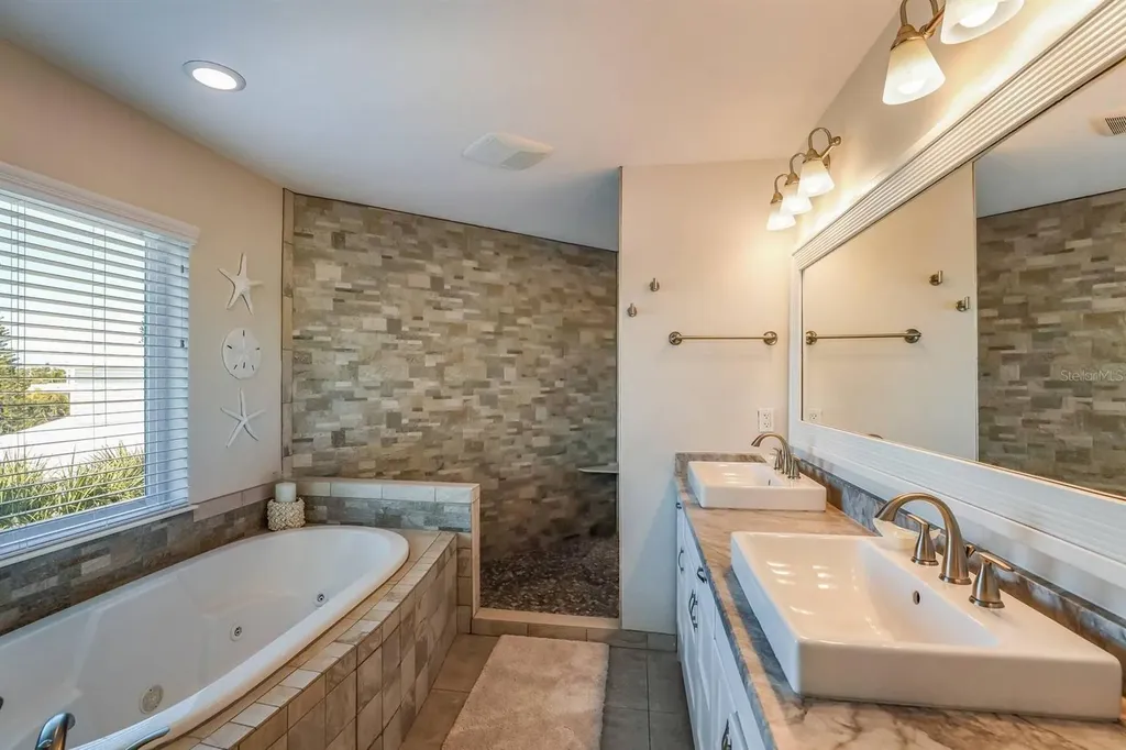 505 S Bay Boulevard Anna Maria FL 34216