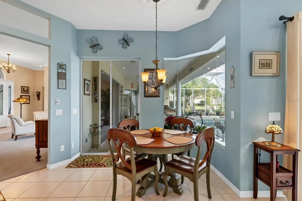 9910 Laurel Valley Avenue Circle Bradenton FL 34202