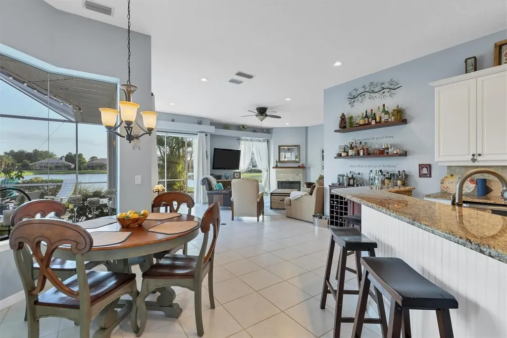 9910 Laurel Valley Avenue Circle Bradenton FL 34202