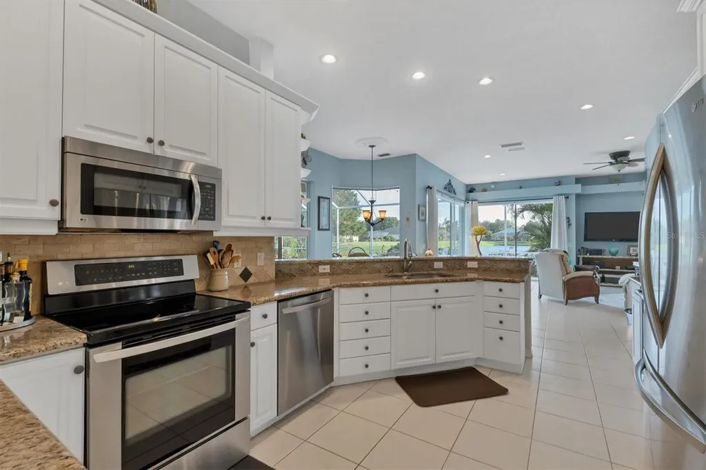 9910 Laurel Valley Avenue Circle Bradenton FL 34202