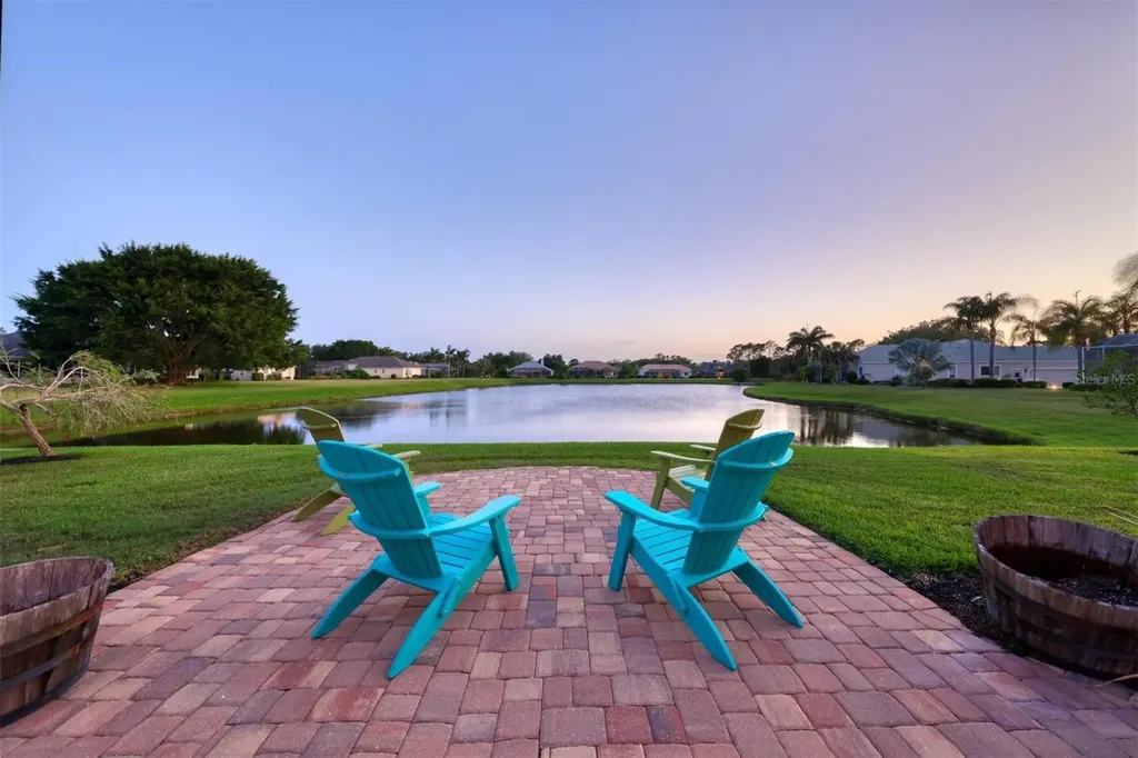 9910 Laurel Valley Avenue Circle Bradenton FL 34202