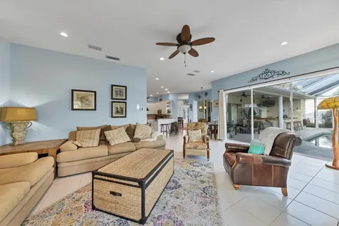 9910 Laurel Valley Avenue Circle Bradenton FL 34202