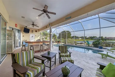9910 Laurel Valley Avenue Circle Bradenton FL 34202