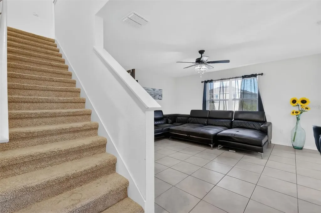 11338 Amber Ridge Drive Zellwood FL 32798