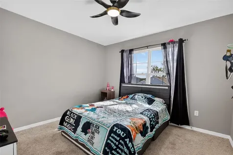11338 Amber Ridge Drive Zellwood FL 32798