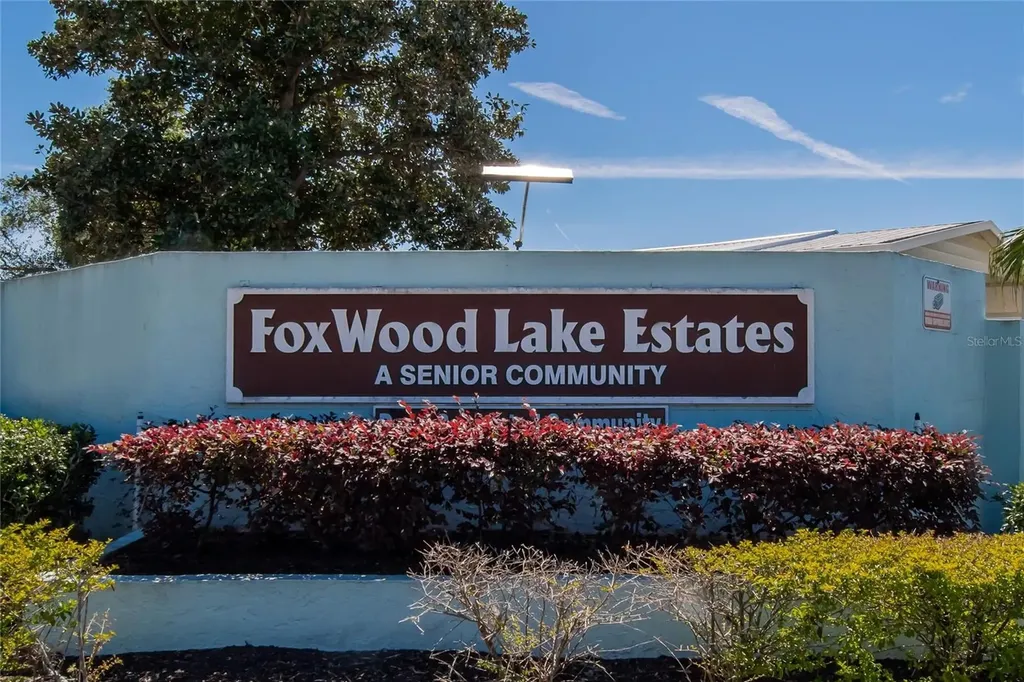 4910 Loch Ness Drive Lakeland FL 33810