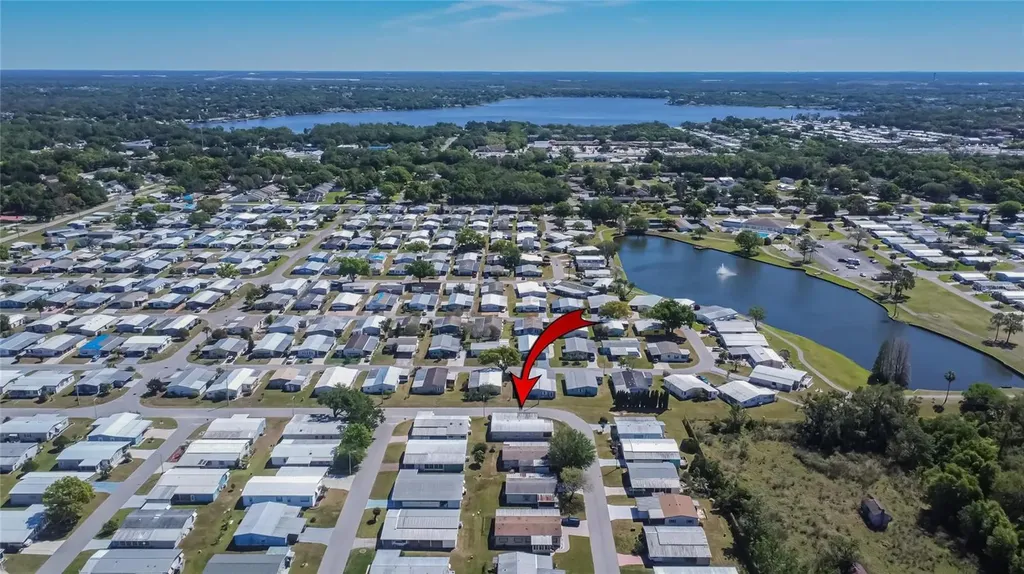 4910 Loch Ness Drive Lakeland FL 33810