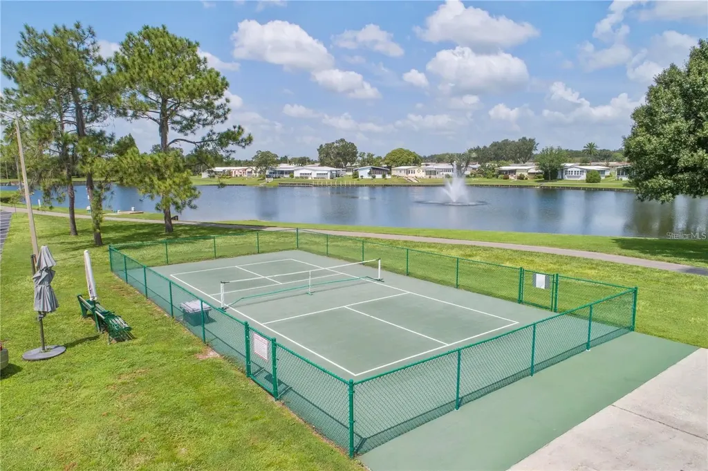 4910 Loch Ness Drive Lakeland FL 33810