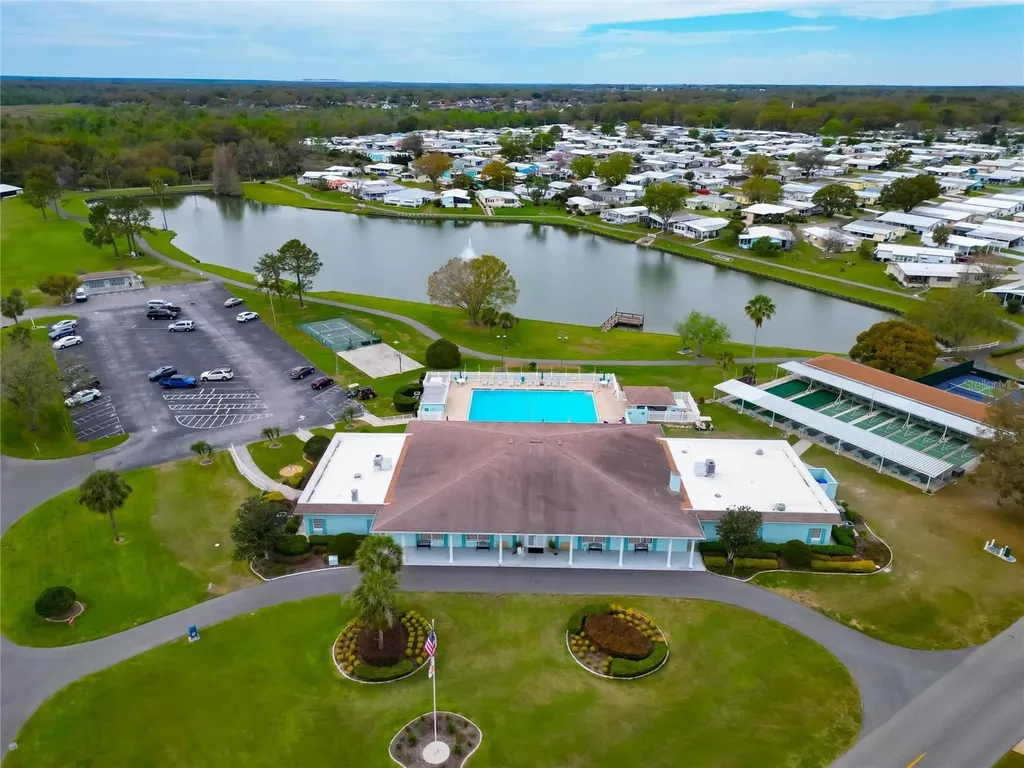 4910 Loch Ness Drive Lakeland FL 33810