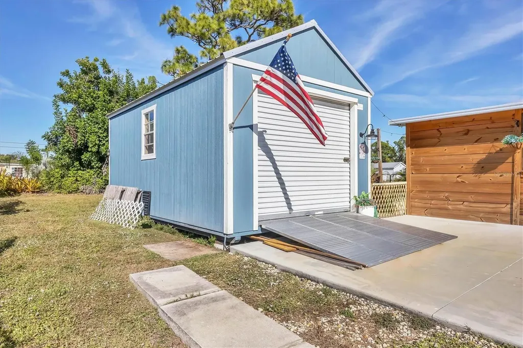 1172 Edgemere Place Englewood FL 34224