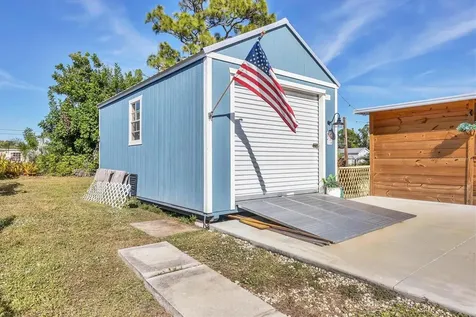 1172 Edgemere Place Englewood FL 34224
