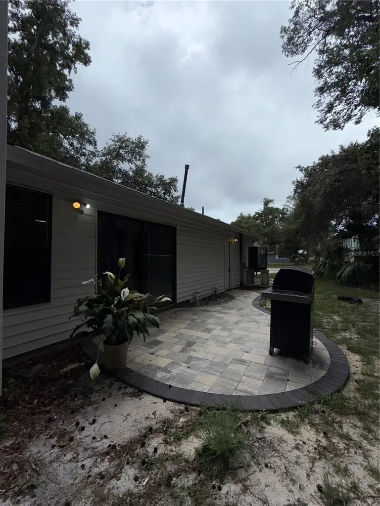 3585 N Hiawatha Terrace Crystal River FL 34428
