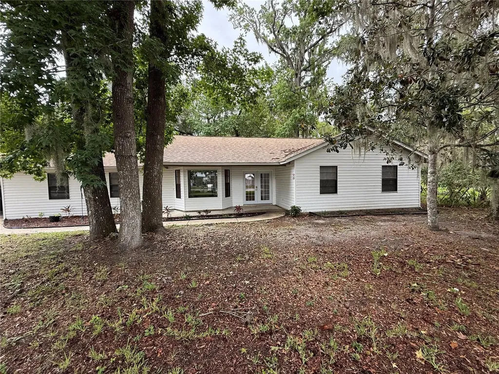 3585 N Hiawatha Terrace Crystal River FL 34428