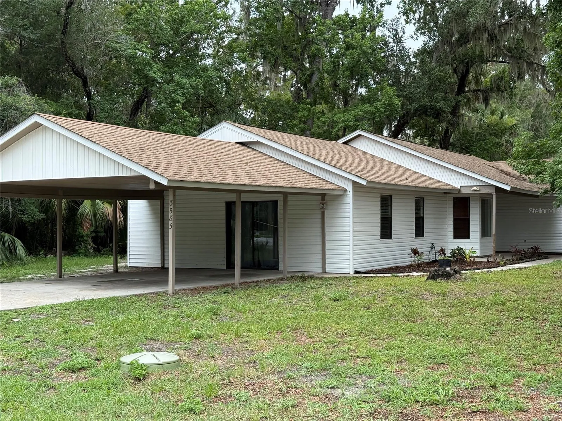 3585 N Hiawatha Terrace Crystal River FL 34428