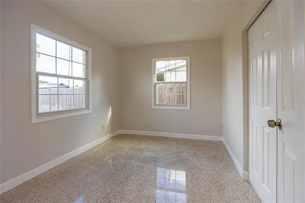 5773 3rd Avenue N St Petersburg FL 33710