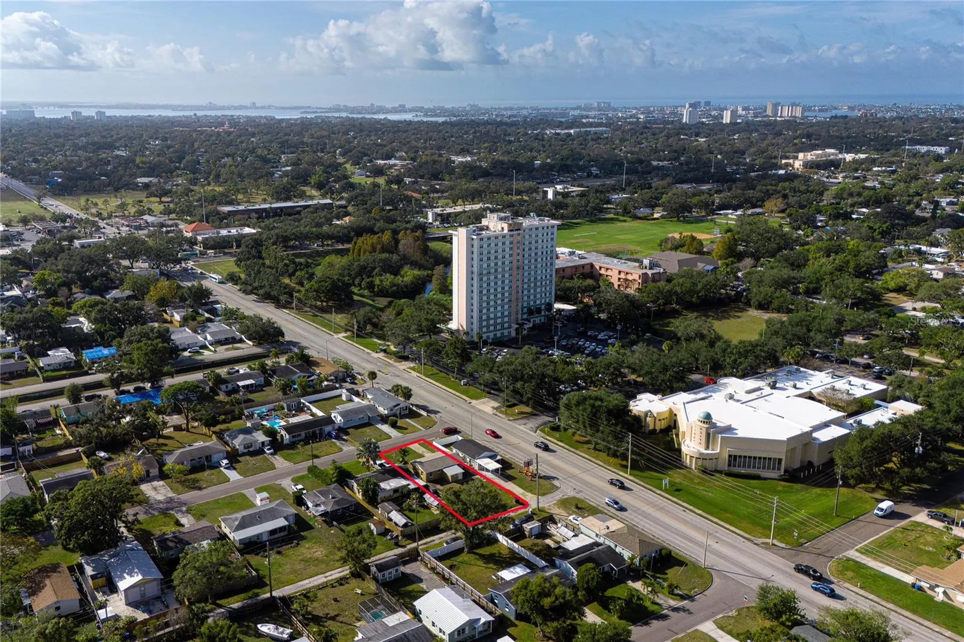 5773 3rd Avenue N St Petersburg FL 33710