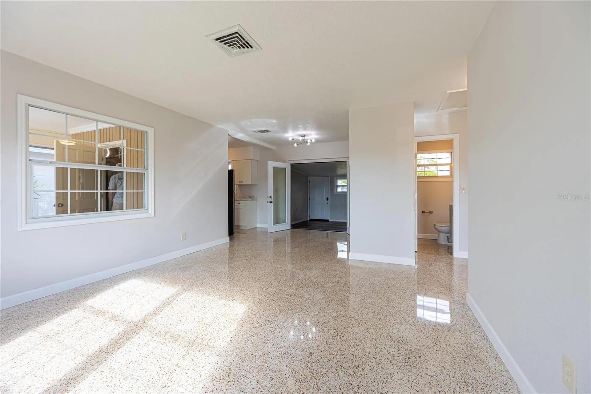 5773 3rd Avenue N St Petersburg FL 33710